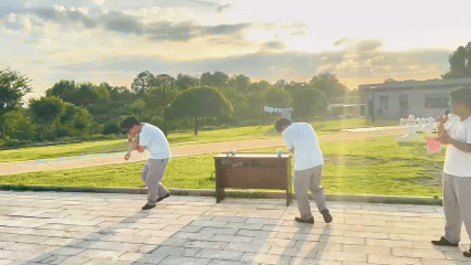 「趣動端午·歡樂滿場」武漢金龍集團端午節(jié)活動超燃回顧！你的表情包已上線~